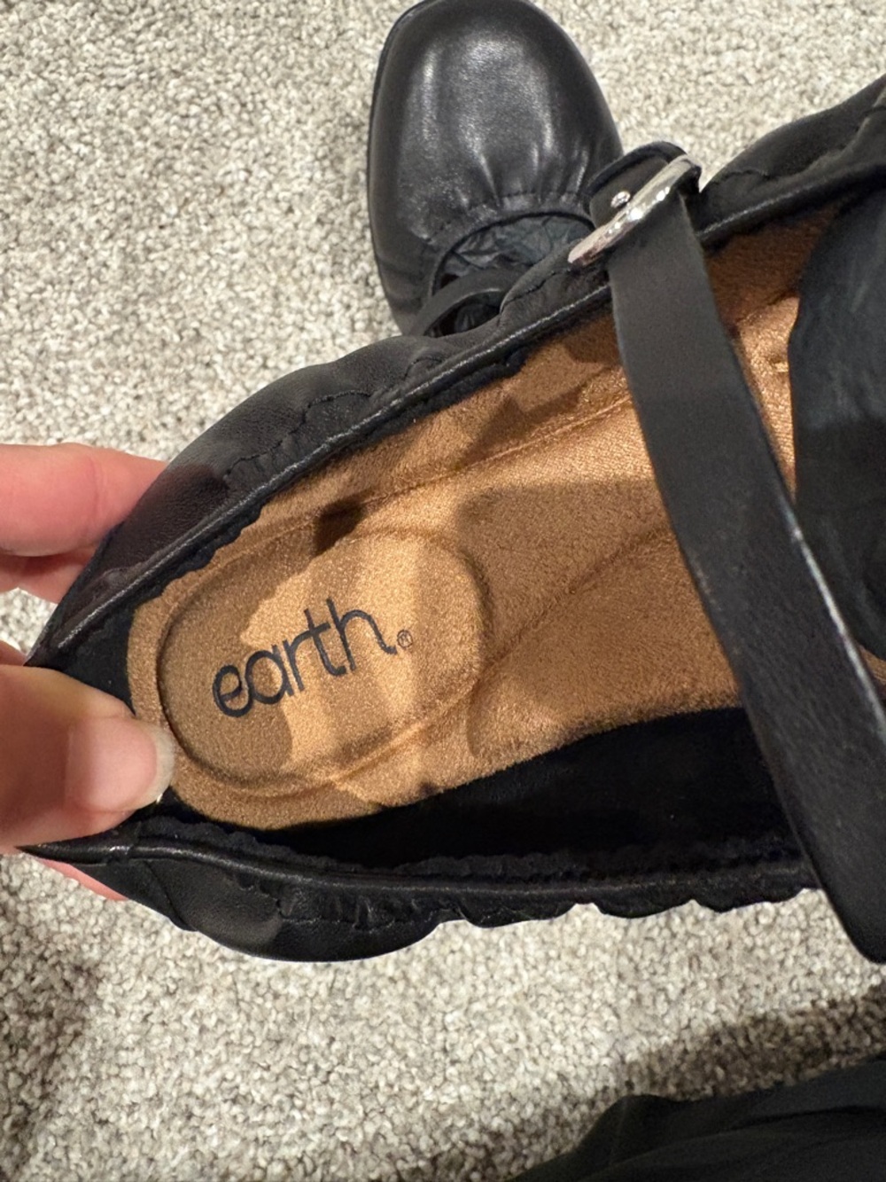 Earth ‘Korvino’ Mary Jane Casual Black Leather Arch Support Flat Shoe 8.5 wide - Picture 9 of 12